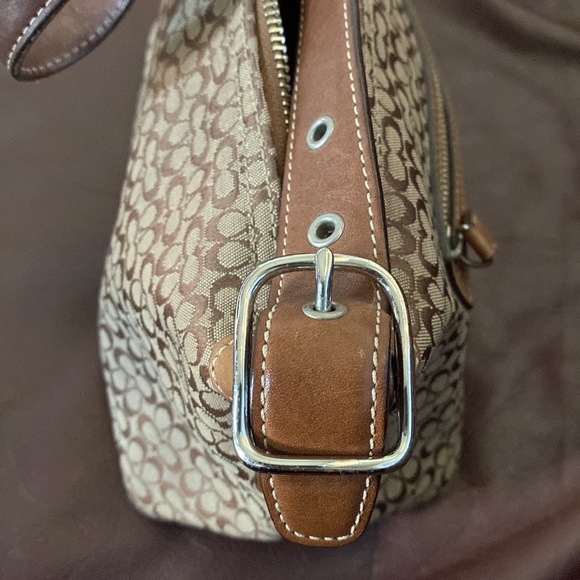 Vintage Coach Signature shoulder bag - Picture 6 of 8